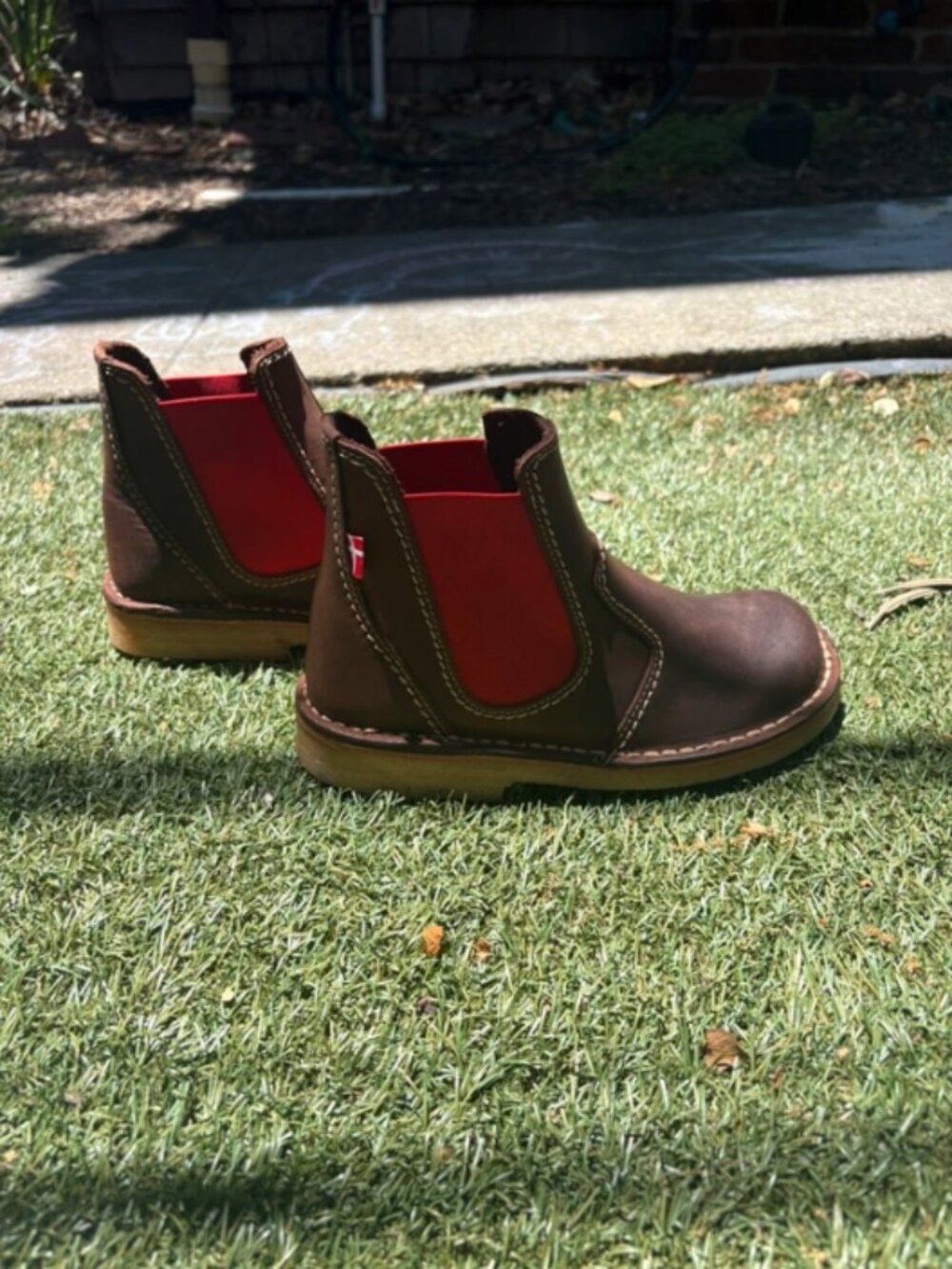 Duckfeet Brown Leather Chelsea Boots Red Elastic Side Panels EU 38 US 7.5 Handma - Picture 6 of 10